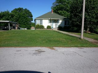 504 S Wood St, Neosho, MO 64850