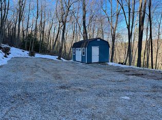 83 Mountain Trl, Sandyston, NJ 07826