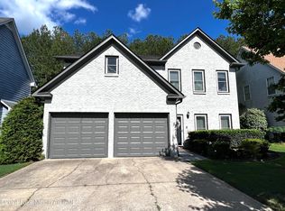1553 Deer Valley Dr, Hoover, AL 35226