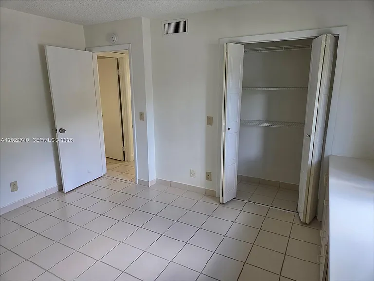 413 Lakeview Dr #104 — Photo 18