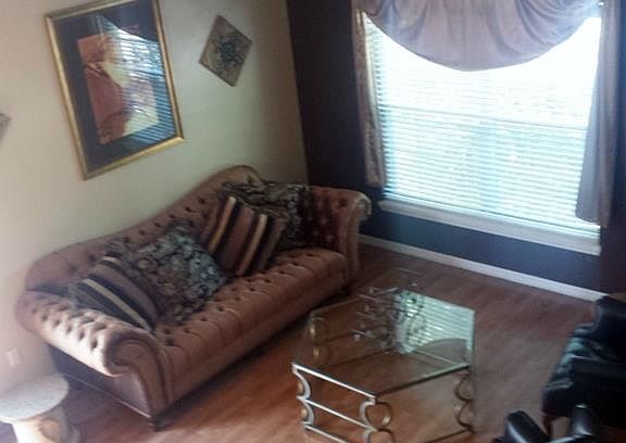4th image of 7415 Penrill Ct