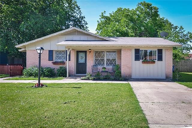 1st image of 6624 Avalon Dr