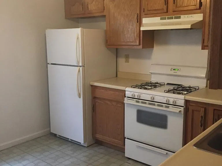 2357 Overbrook Ave — Photo 1