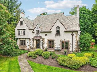 19909 Marchmont Rd, Shaker Heights, OH 44122