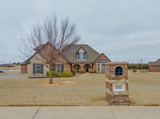 935 Silver Chase Dr, Choctaw, OK 73020