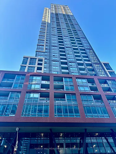 108 Peter St Photo 1