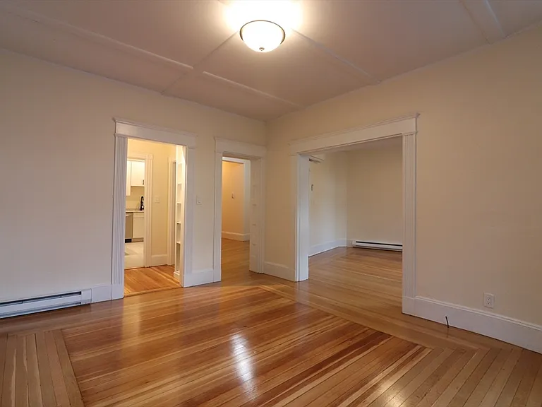 12 Park St — Photo 8