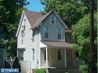 2801 Cove Rd, Pennsauken, NJ 08109