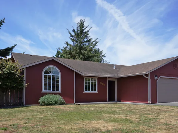 2400 Thiel Ave, McKinleyville, CA 95519