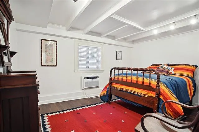 5918 Chestnut St — Photo 17
