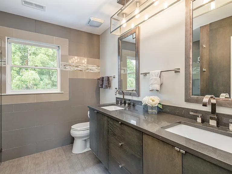 418 Olmsted Park Pl — Photo 14