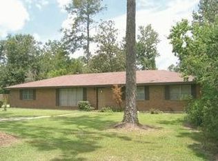 513 Bankston Dr, Bogalusa, LA 70427