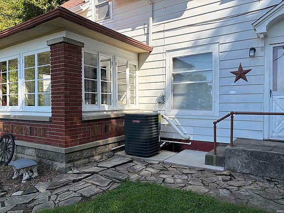 2nd image of 1542 N 3rd St