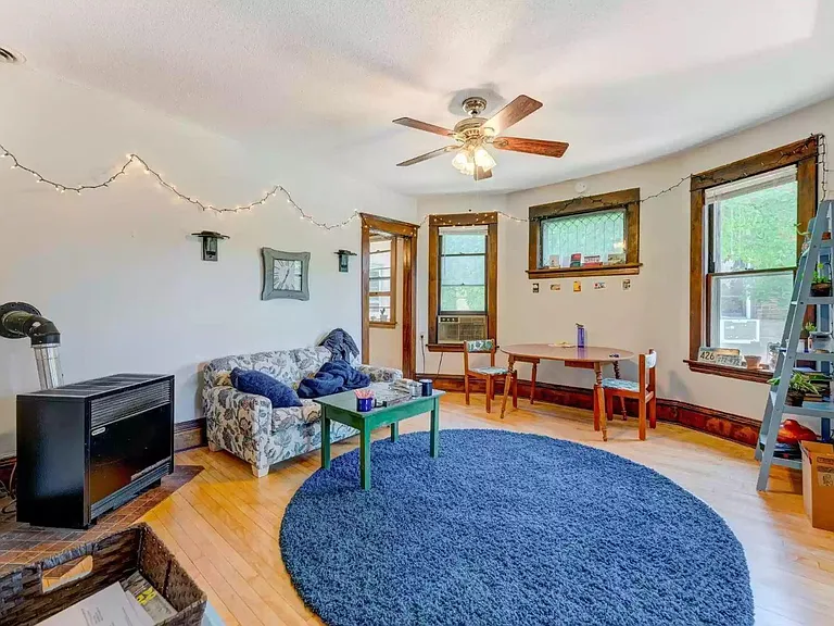1227 Monroe St NE — Photo 11