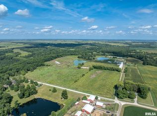 695 W Knox Rd, Abingdon, IL 61410