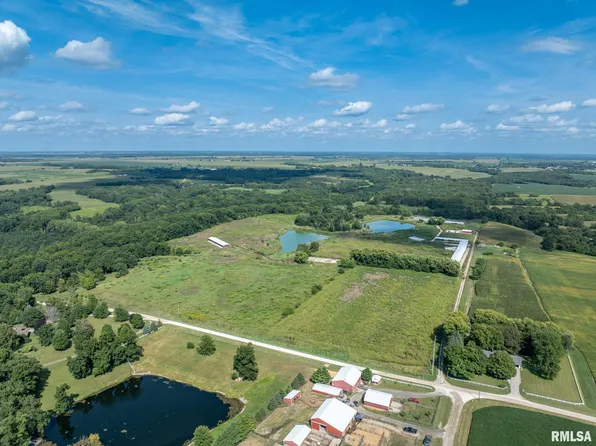 695 W Knox Rd, Abingdon, IL 61410