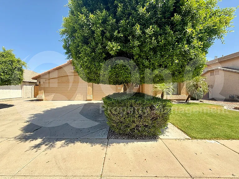 1530 E Toledo St — Photo 7