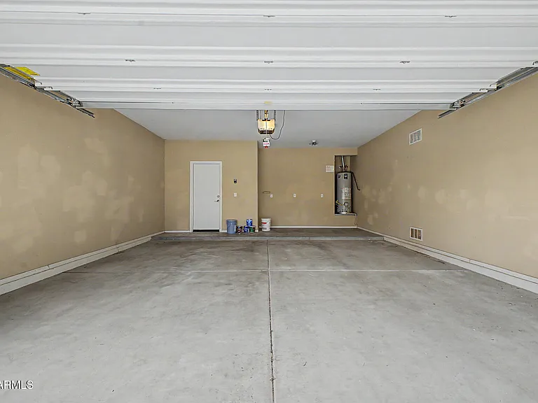 319 S 197th Ave — Photo 25