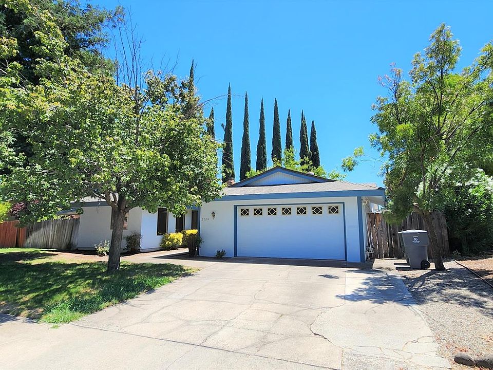 1st image of 2720 Angeles Ct