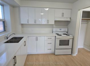 914 Sheppard Ave W #1, Toronto, ON M3H2T6