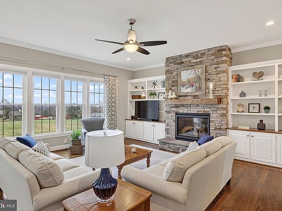 5th image of 78 Jacob Ct