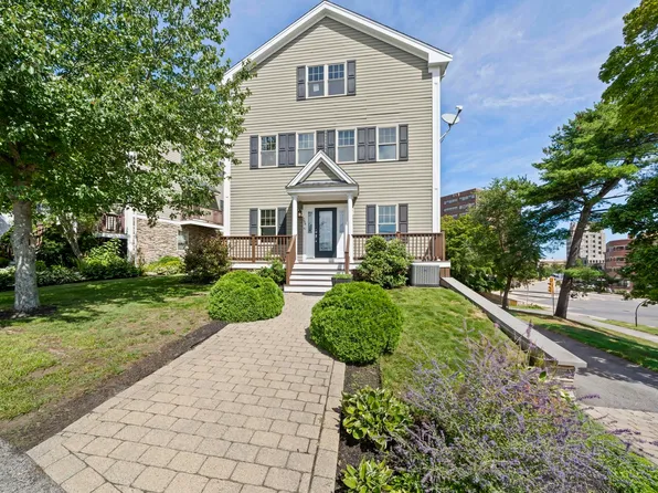 248 Presidents Ln #6, Quincy, MA 02169