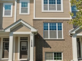 1228 Elm St, Park Ridge, IL 60068