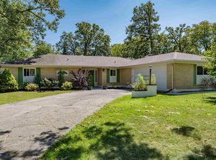 3702 Blueridge Ln, Fort Wayne, IN 46815