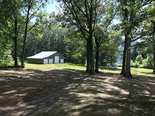 Lone Oak Rd, Paris, TN 38242
