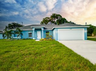 296 SW Grove Ave, Port Saint Lucie, FL 34986