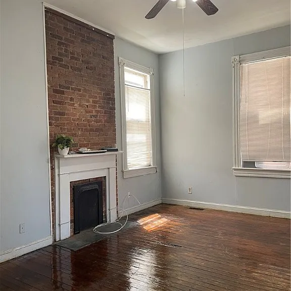 712 W Washington St #B — Photo 4