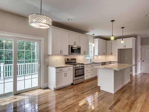 Photos of Similar Property