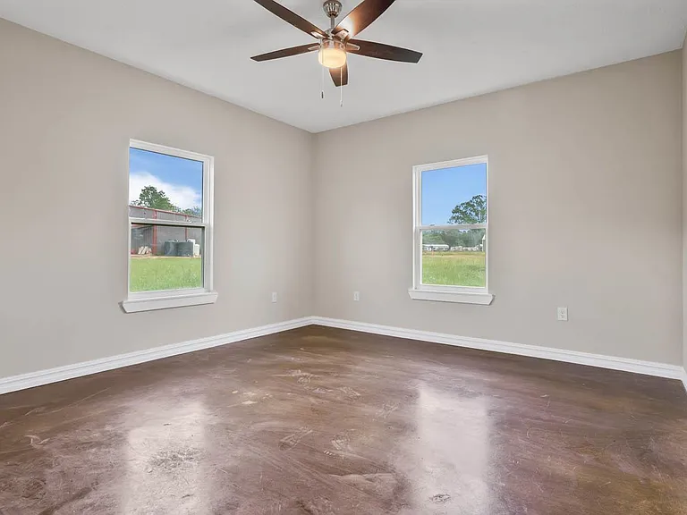 405 County Road 62 — Photo 13