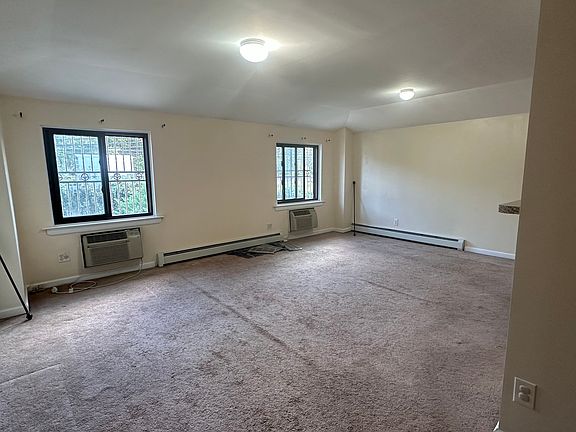 2nd image of 10845 157th St Floor 1