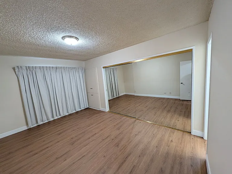 307 N Curtis Ave — Photo 39