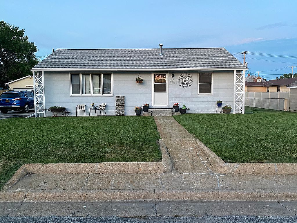 301 N West Ave, Norton, KS 67654 Zillow