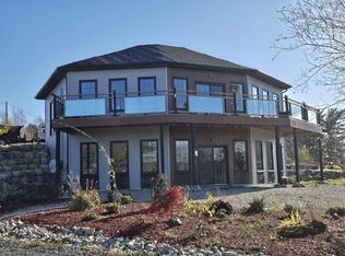 1718 Upper Branch Rd, Lunenburg, NS B4V4S4