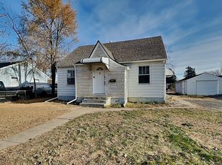 5606 Bryant Ave N, Brooklyn Center, MN 55430