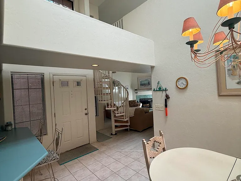 5402 N Via Del Arbolito — Photo 9