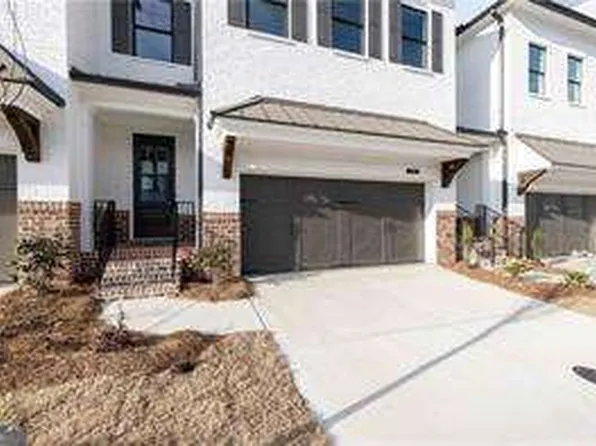 816 Dodd Trl, Buford, GA 30518