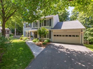 13523 Moss Glen Rd, Clifton, VA 20124