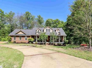 219 Janet Ct, Simpsonville, SC 29681