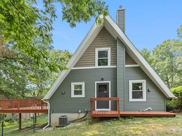 4310 Hattus Ave NW, Comstock Park, MI 49321
