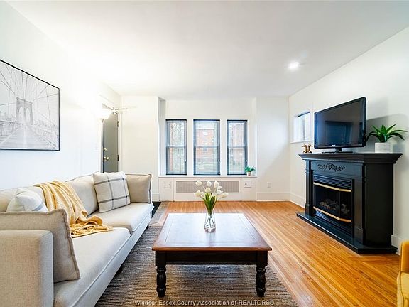 3rd image of 269 Randolph Pl #1