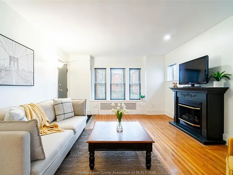 269 Randolph Pl #1 — Photo 3