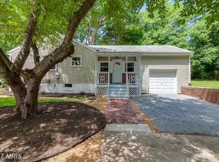 15923 Donald Curtis Dr, Woodbridge, VA 22191