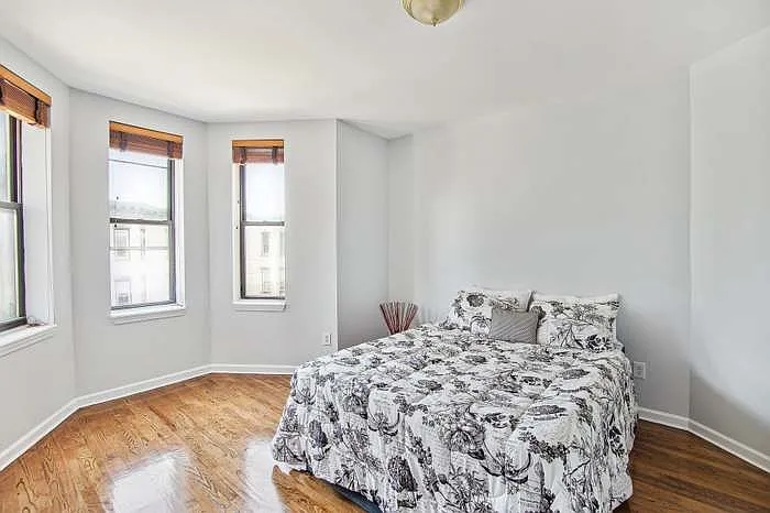2 bed, 901 sqft, $2,650 — Photo 3
