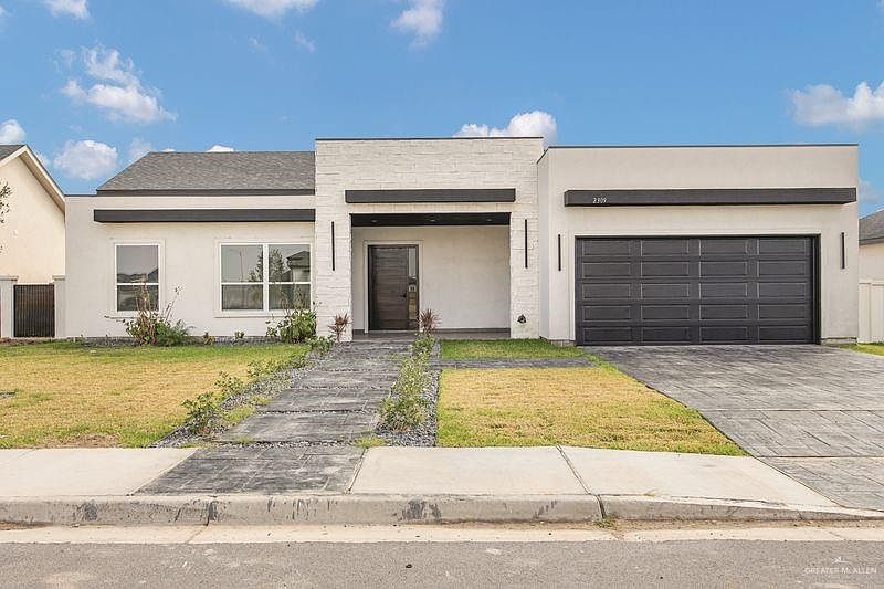 1st image of 2309 Trinity Ave