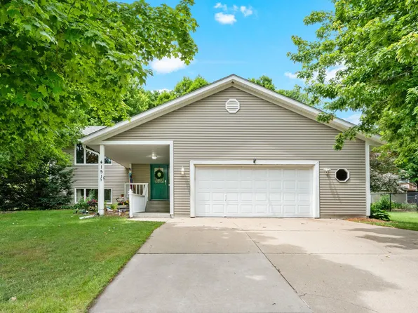 4151 Valley View St, Saint Bonifacius, MN 55375