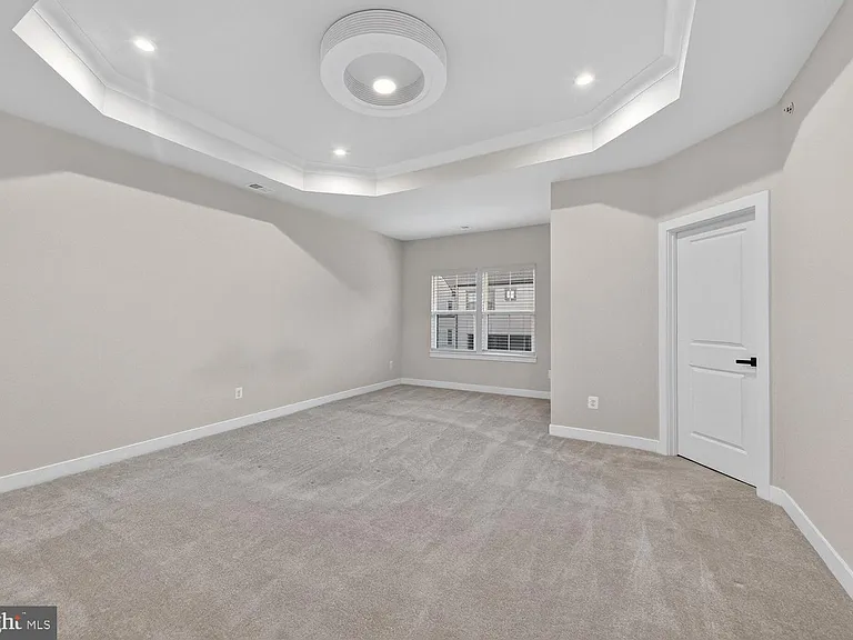 1654 Kirkman St — Photo 17